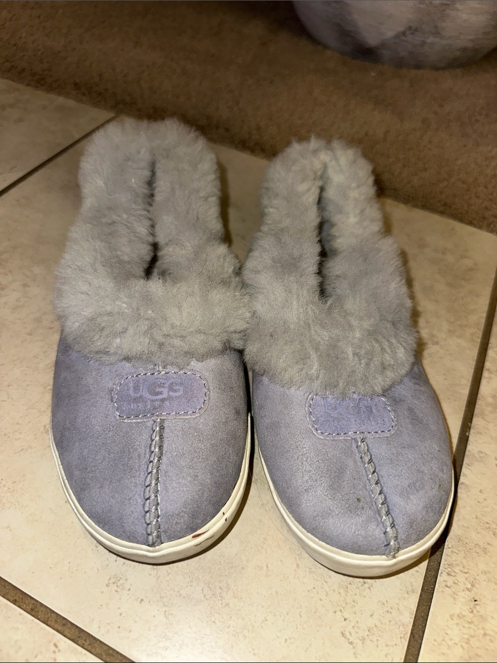 UGG Kids Plush Slip-On Slippers in Light Purple